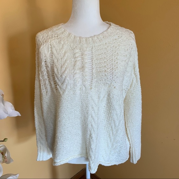 Kye Mi, Size M, Loose Knit, Rounded Neckline, Oversize Raglan Sweater. - Picture 2 of 11